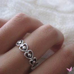 Heart Chain Ring